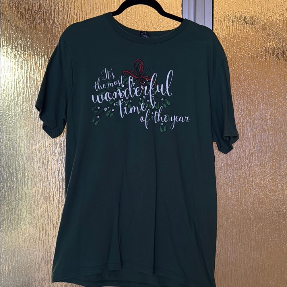 Green Holiday Graphic T-Shirt